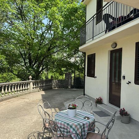 Midpoint Apartment Kotor Luaran gambar