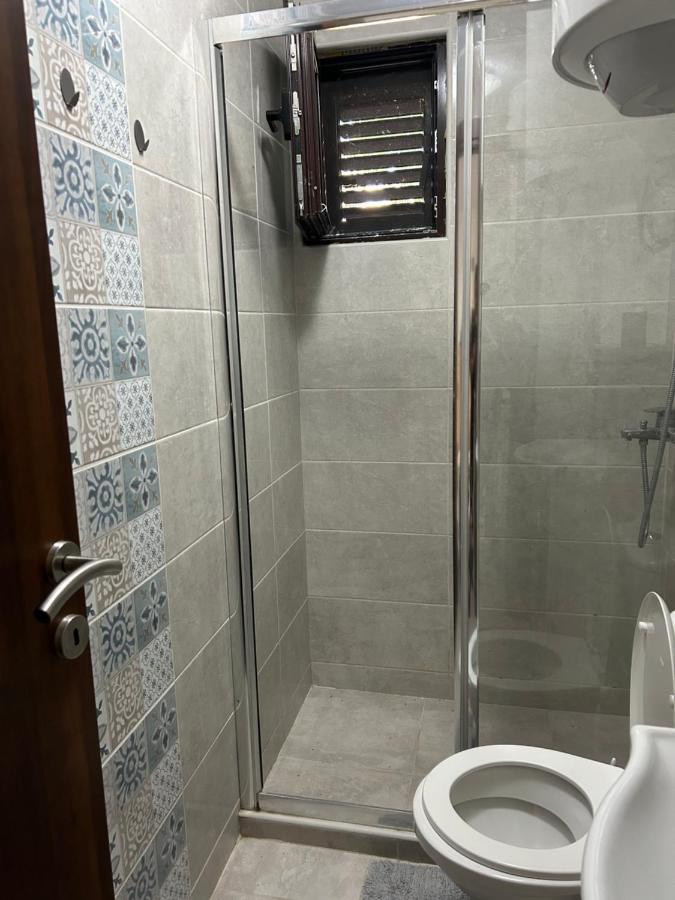 Midpoint Apartment Kotor Luaran gambar