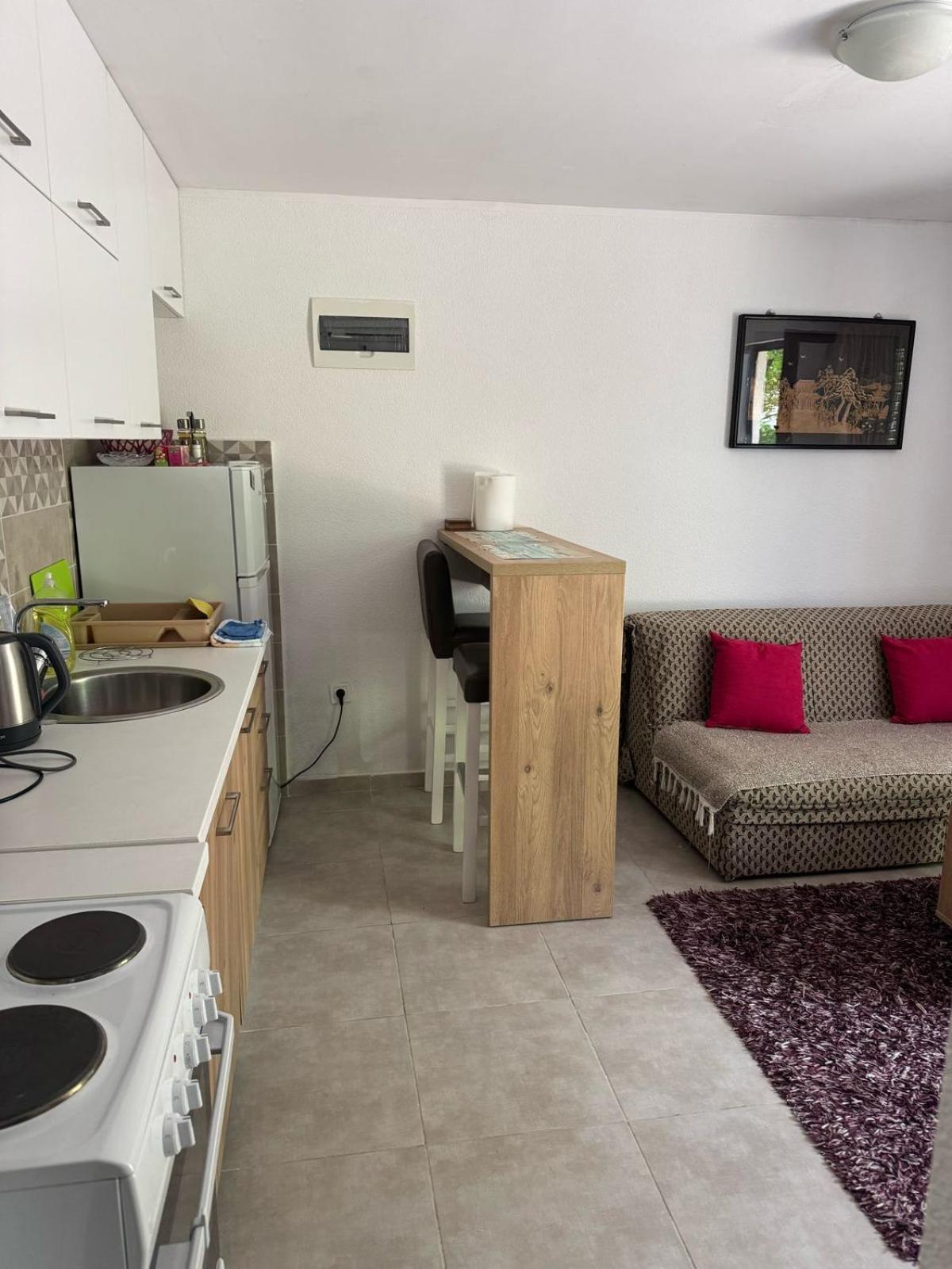Midpoint Apartment Kotor Luaran gambar